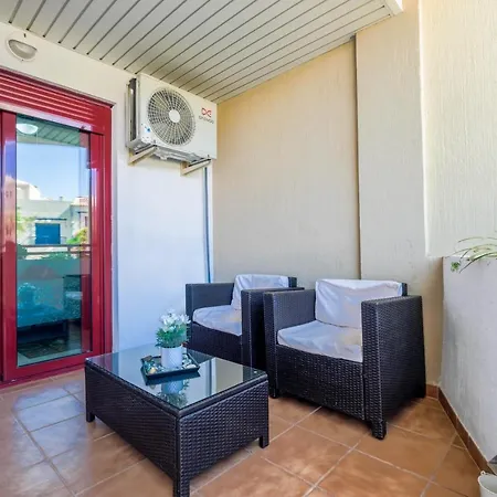 Balandros Apartment