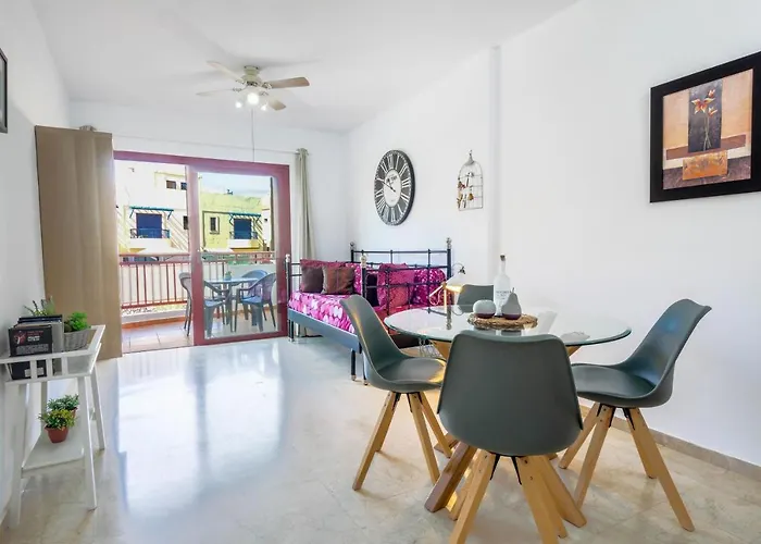 Balandros شقة بالم مار